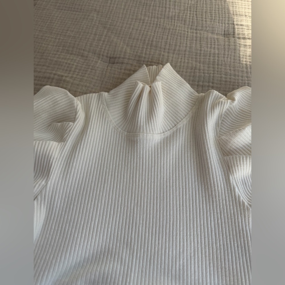 Free People Bubble Sleeve Cropped Shirt with Mock Neck - Picture 2 of 4